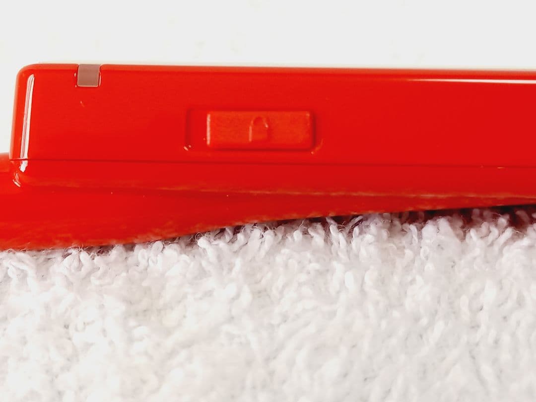 初代au design project】INFOBAR 錦鯉モックアップ - メルカリ