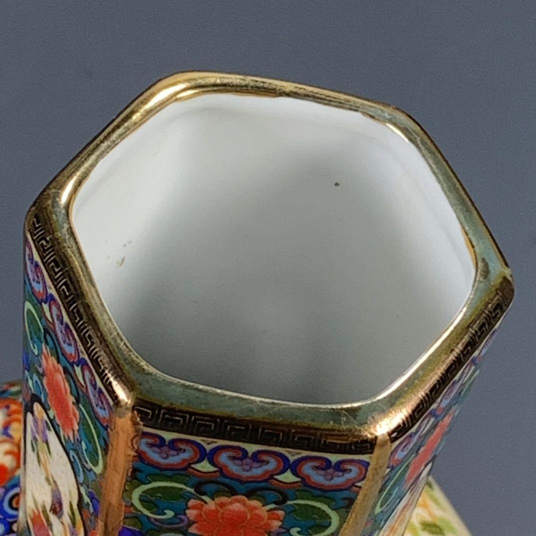 パステル蒔絵花鳥多稜天球瓶 景徳鎮 陶磁器 装飾品 工芸品 美術