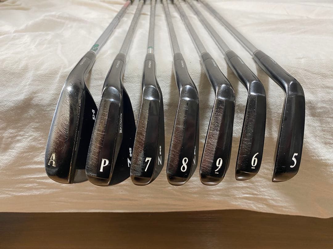 スリクソン Z945 ブラック アイアン7本セット メンズゴルフ 初心者 大人気