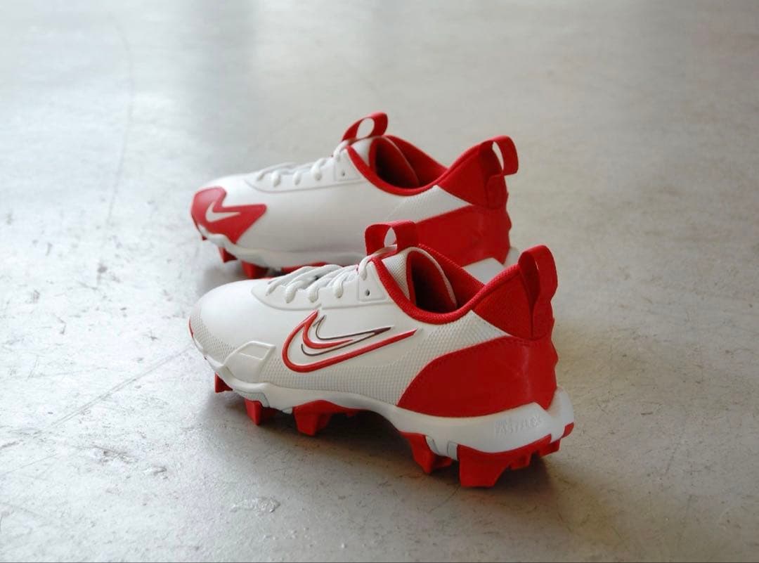 野球 Nike スパイクシューズ 白/赤 - メルカリ
