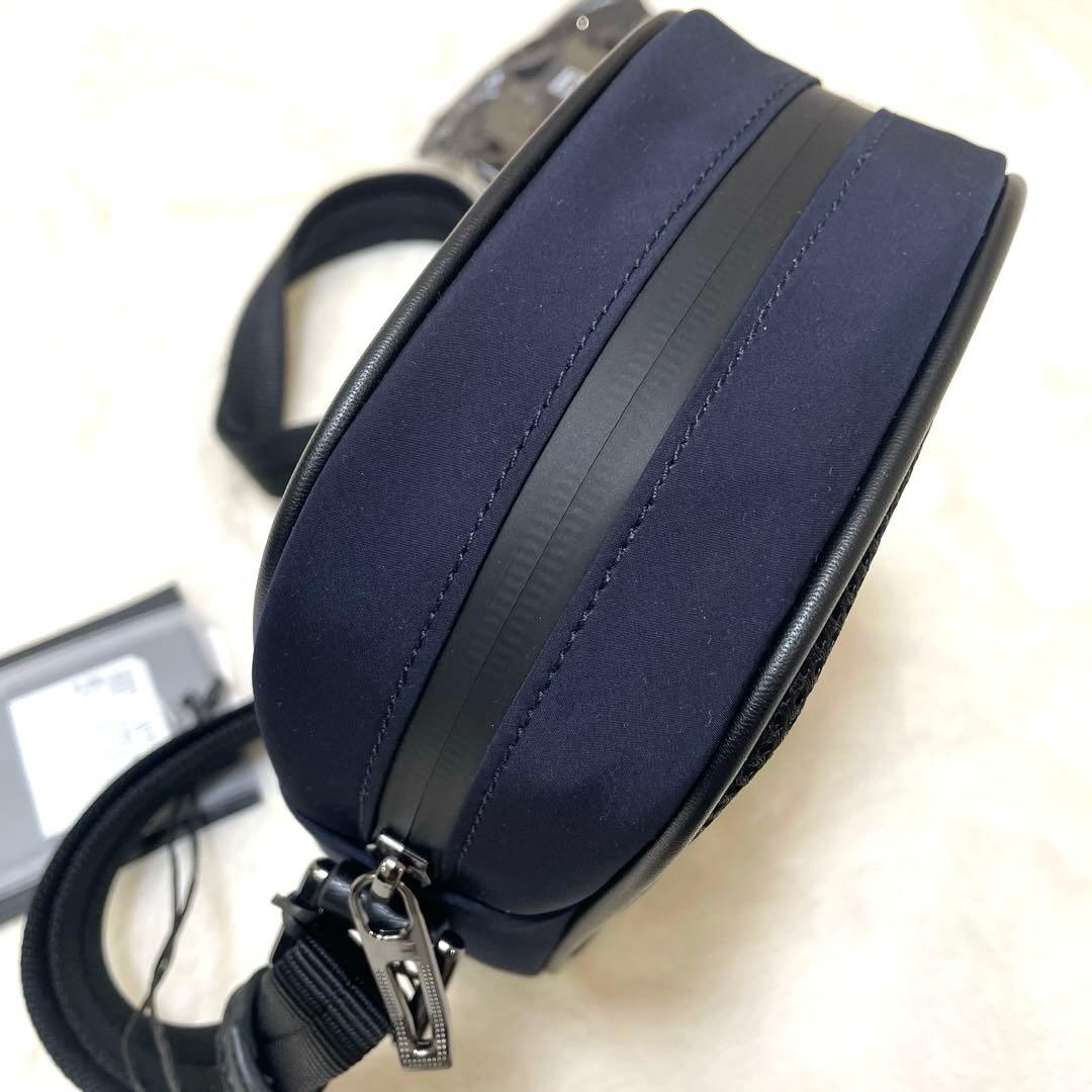 新品】エンポリオアルマーニ EMPORIO ARMANI クロスボディバッグ