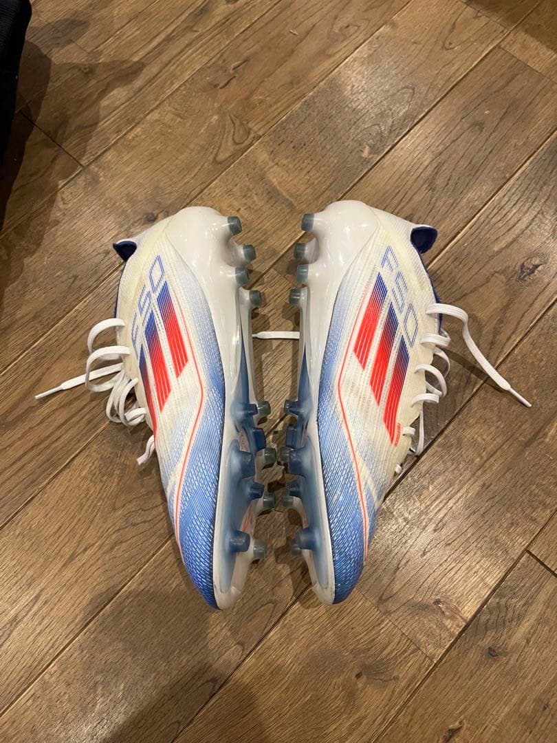 F50 ELITE AG 26.0cm エリート