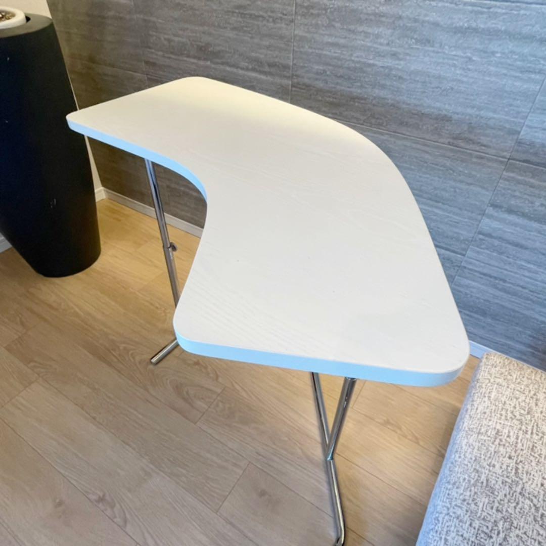 値下げ中】廃盤！TECTA K24サイドテーブル - メルカリ