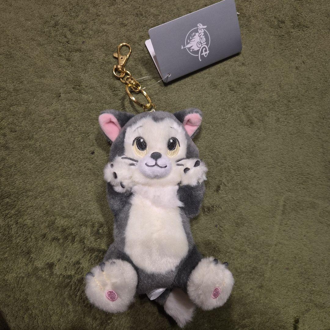 ディズニー 猫の日 フィガロ ぬいぐるみキーチェーン - メルカリ