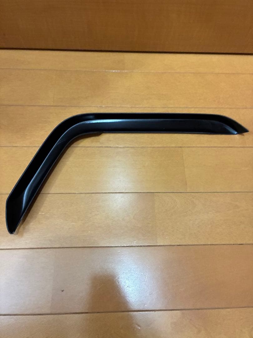 VACANCESヴァカンス】クラウン 220系 RS リアメッキガーニッシュ