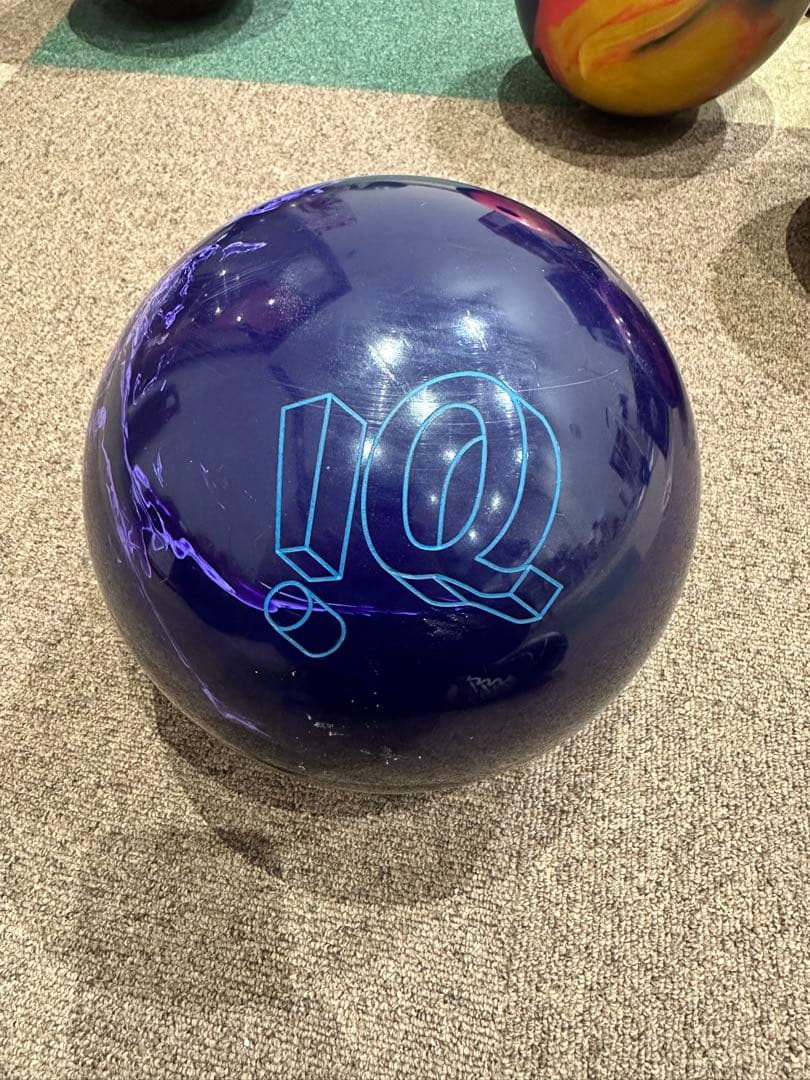 STORM IQツアーナノパープル ボウリングボール 15ポンド