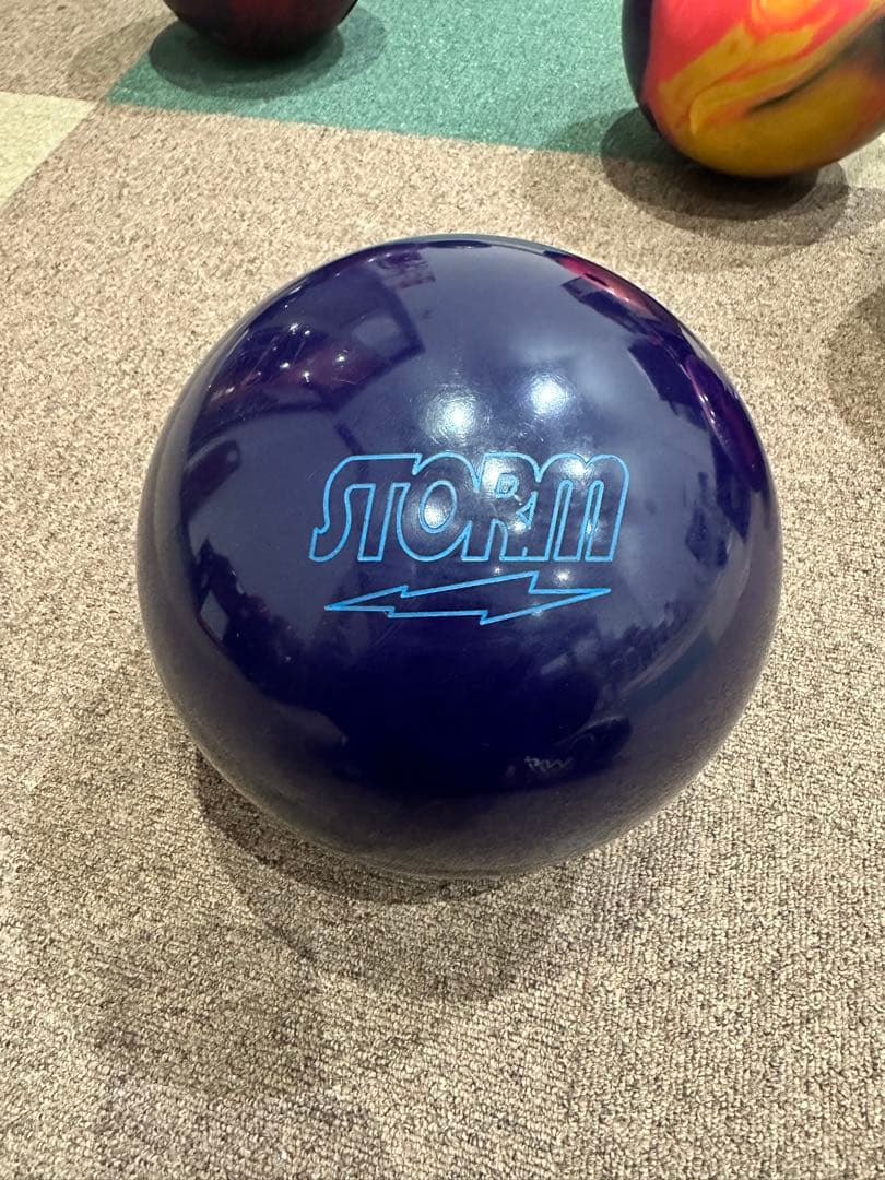 STORM IQツアーナノパープル ボウリングボール 15ポンド