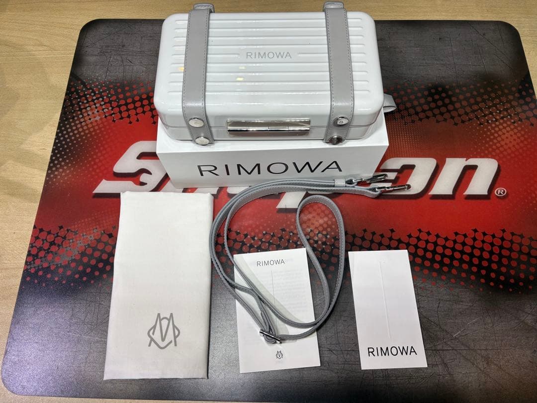 RIMOWA リモワ　パーソナル　クロスボディバッグ【箱・保存袋】 RIMOWA】リモワのクロスボディバッグを購入したので開封します！ - YouTube