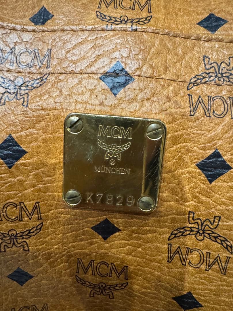 MCM ブラウン ショルダーバッグ K7829 MCM Crossbody Bag with Adjustable Strap | eBay