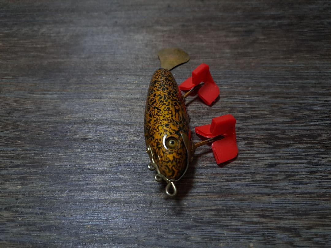 道楽　DOWLUCK 　ドウラク　マダデッセ　唐金(黒/金 漆研出し)　レア