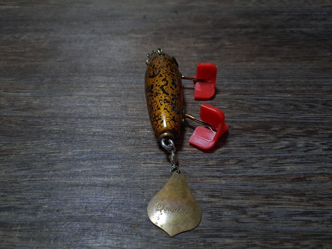 道楽　DOWLUCK 　ドウラク　マダデッセ　唐金(黒/金 漆研出し)　レア