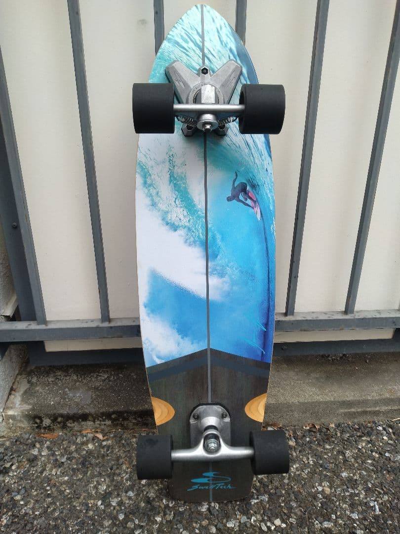 Carver スケートボード 波デザイン