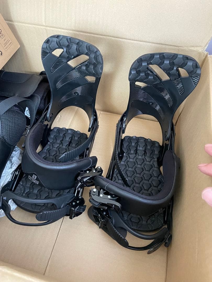 SALOMON RHYTHM BLACK ビンディング Mサイズ - スノーボードオンライン