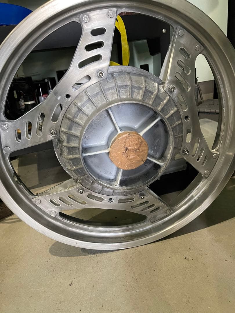 ニック　フロントホイール ZX-10R フロントホイール ディスク □B2739！ZXT00D カワサキ