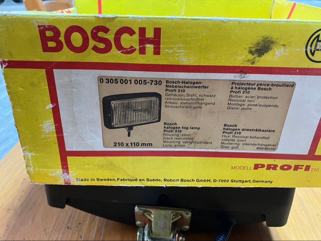 デッドストックBOSCH イエローフォグバナゴンランクルハイエース