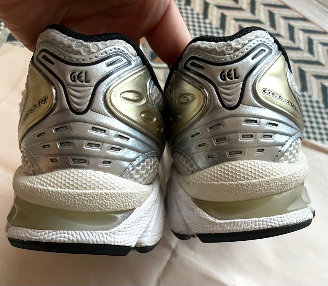 【人気　完売品】ASICS GEL-KAYANO 14 24.0cm