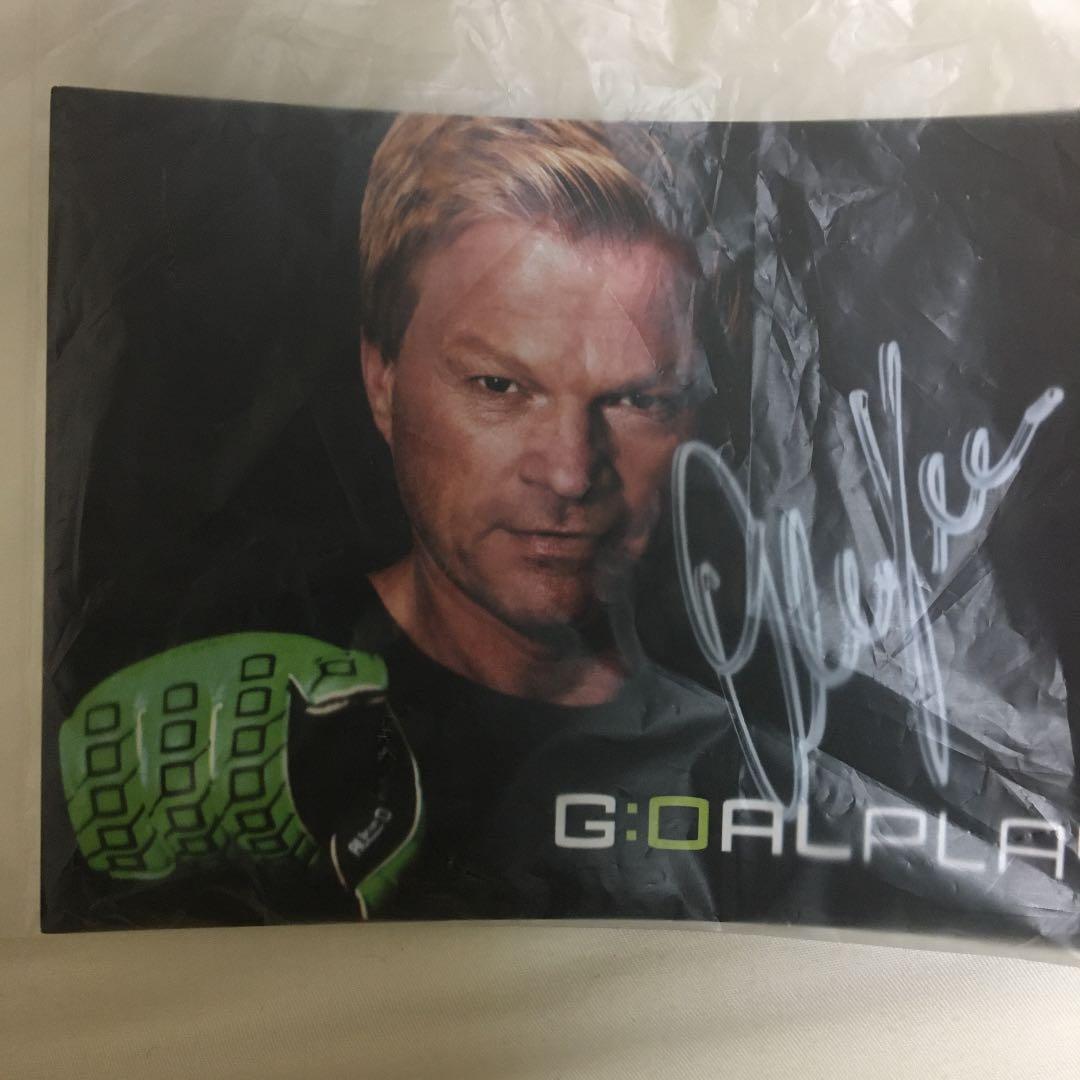 オリバーカーンの直筆サイン Amazon.co.jp: HWC Trading A4 オリバー・カーン ドイツ ギフト ファン