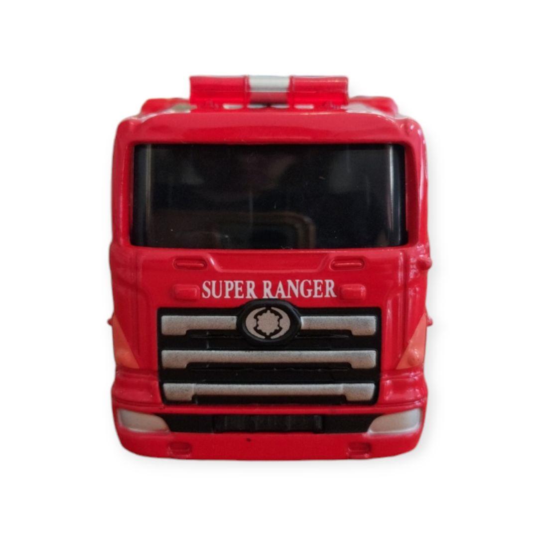 TOMICA 消防車 横浜消防 SUPER RANGER ミニカー 132 赤 - メルカリ