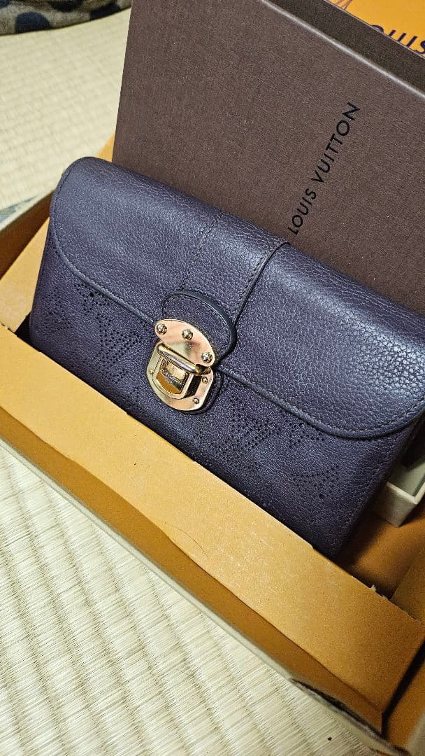 新年価格◻️美品◻️ルイヴィトン マヒナ イリス パープル 長財布 楽天市場】ルイヴィトン 長財布 Louis Vuitton マヒナ ポルトフォイユ