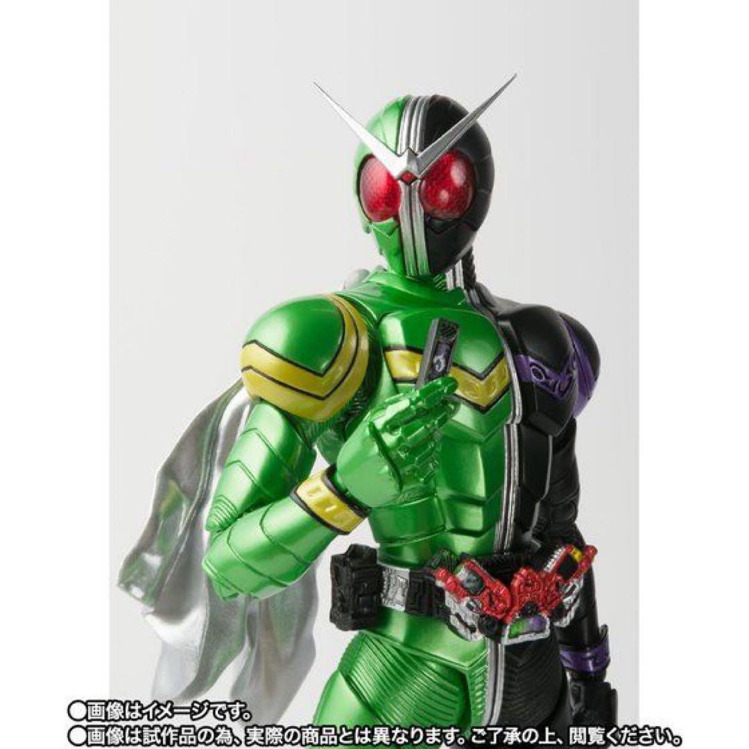 S.H.Figuarts（真骨彫製法） 仮面ライダーW サイクロンジョーカー