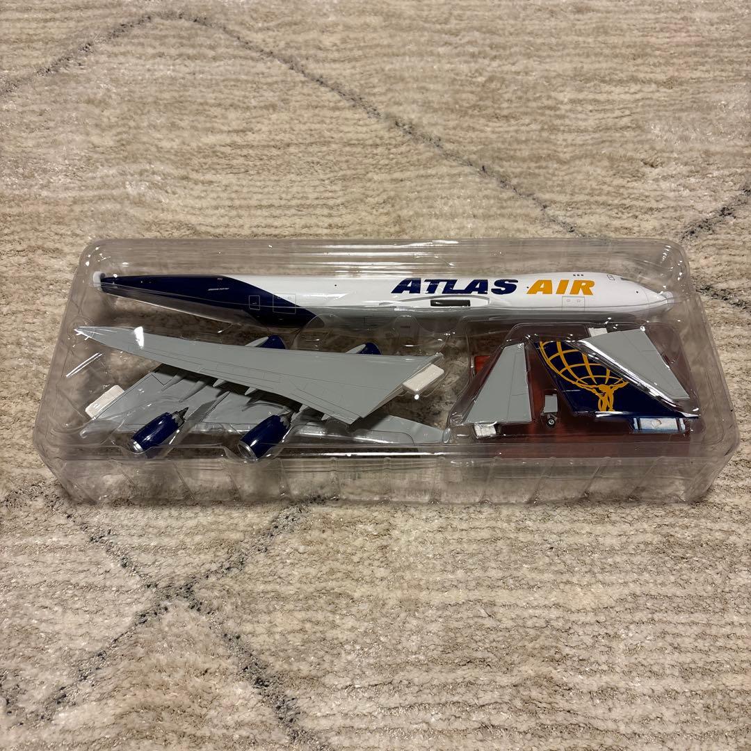 商談中: カプチー様】ATLAS AIR 747-8F コレクターアイテム