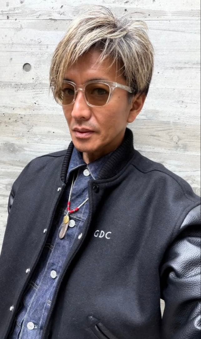 お*じ様 OWNDAYS サングラス 木村拓哉 プライベート着用 調光 キムタク