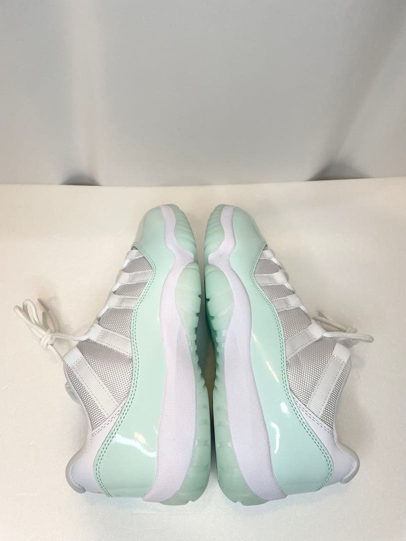 Air Jordan 11 Low Retro “Igloo” 25.5cm