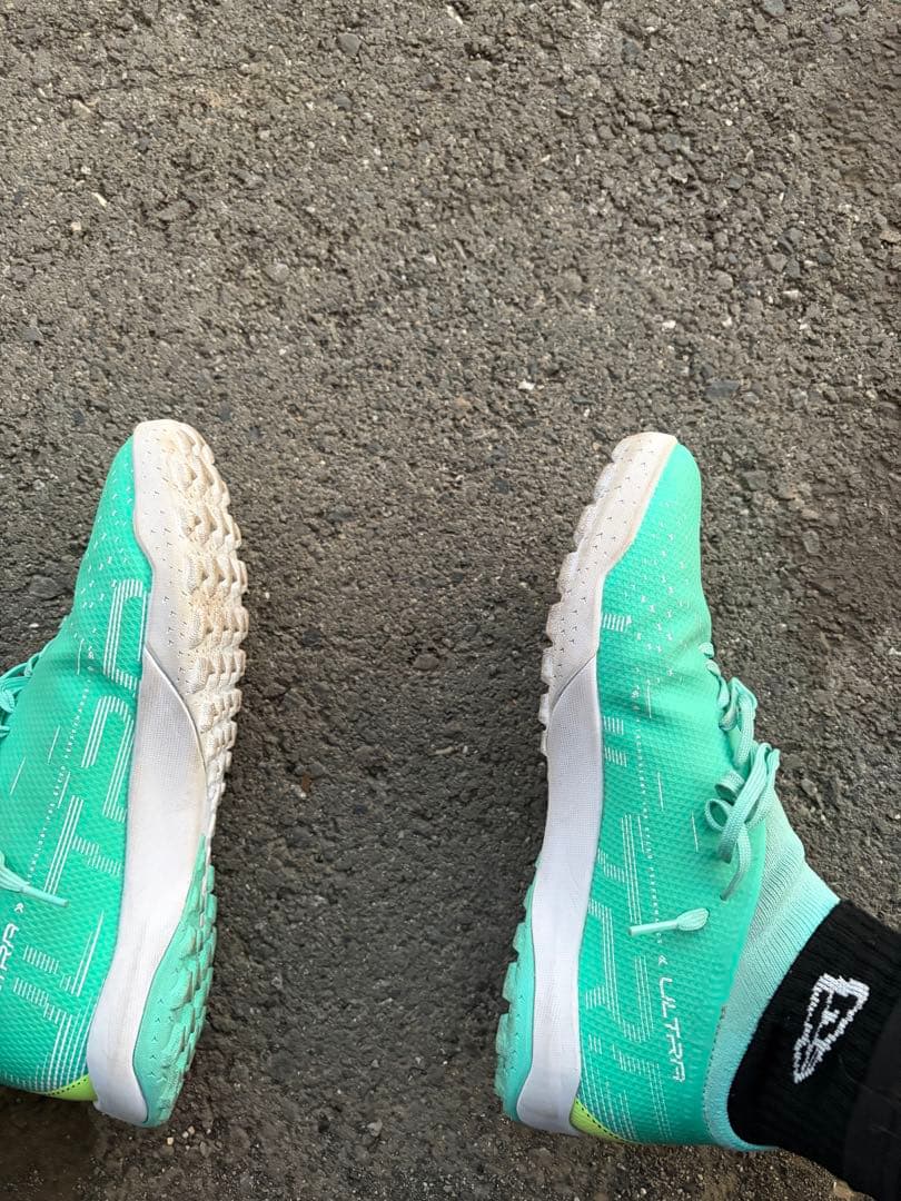 PUMA ウルトラトレーニングシューズ 27.0cm