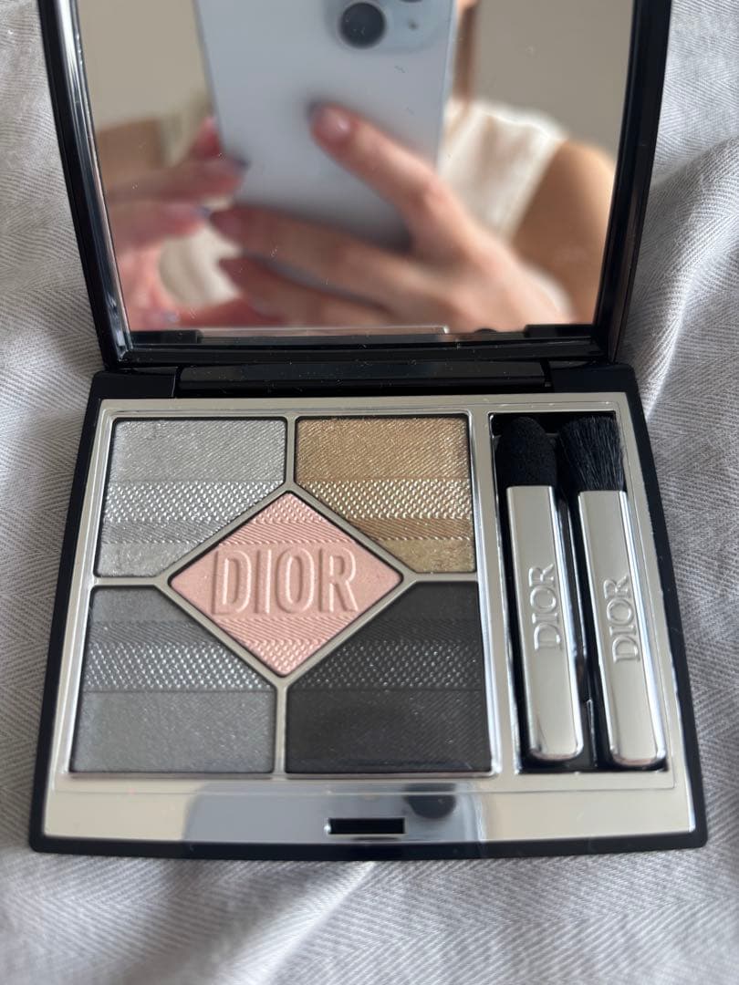 Dior アイシャドウパレット グレー系 Dior アイシャドウパレット グレー・ピンク系 Dior アイシャドウ