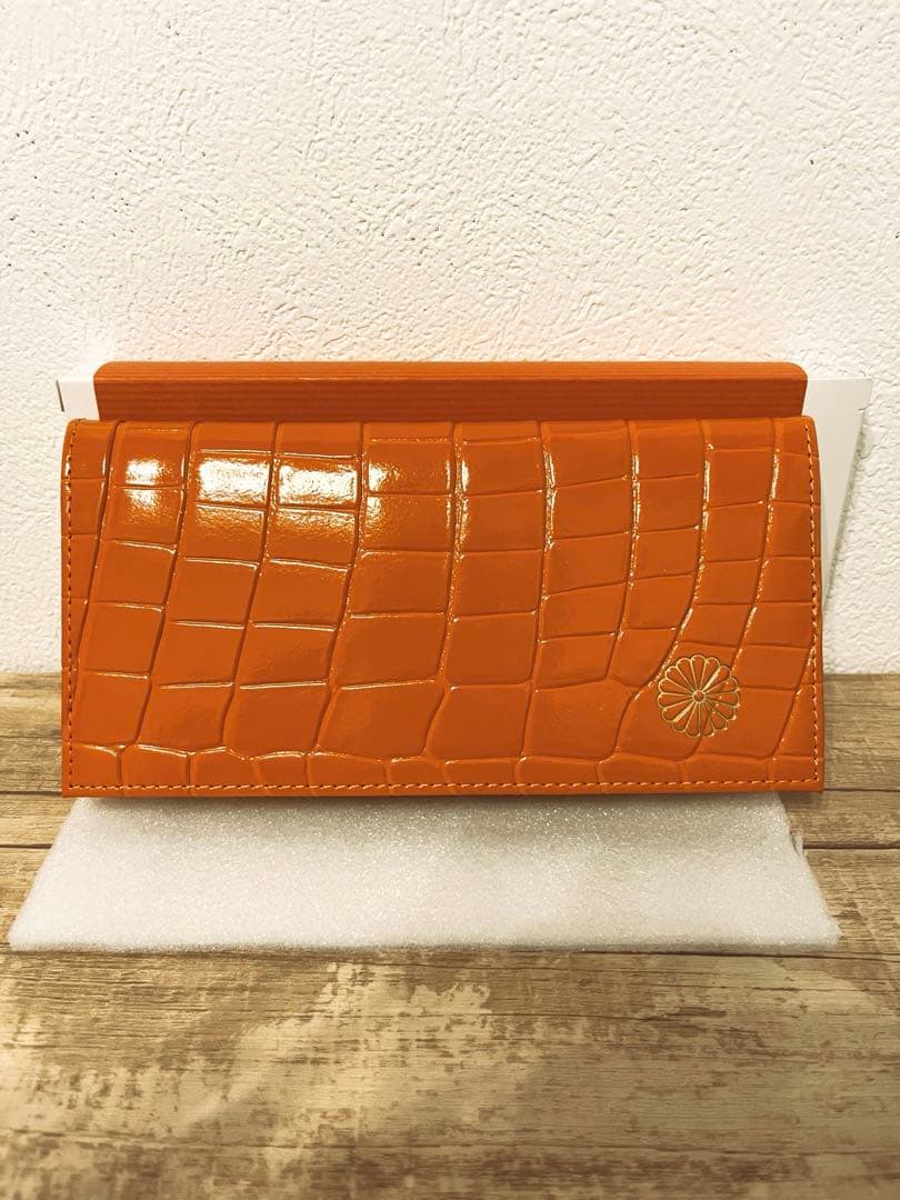 皇居 財布 クロコダイル柄 長財布 オレンジ - メルカリ