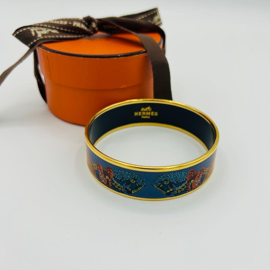 【美品】HERMES エマイユ GM バングル ゴールドカラー 馬柄 HERMES エルメス バングル エマイユGM 七宝 ゴールド ブルー 馬柄