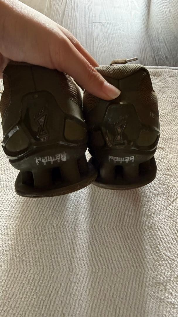 inov-8 イノヴェイト トレーニングシューズ カーキ 28.0cm