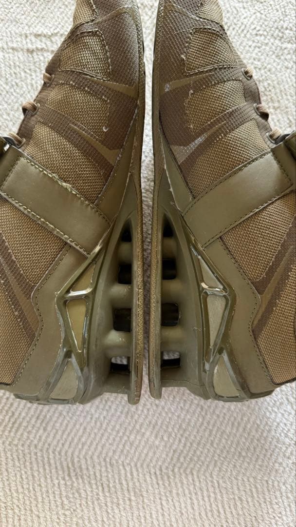 inov-8 イノヴェイト トレーニングシューズ カーキ 28.0cm