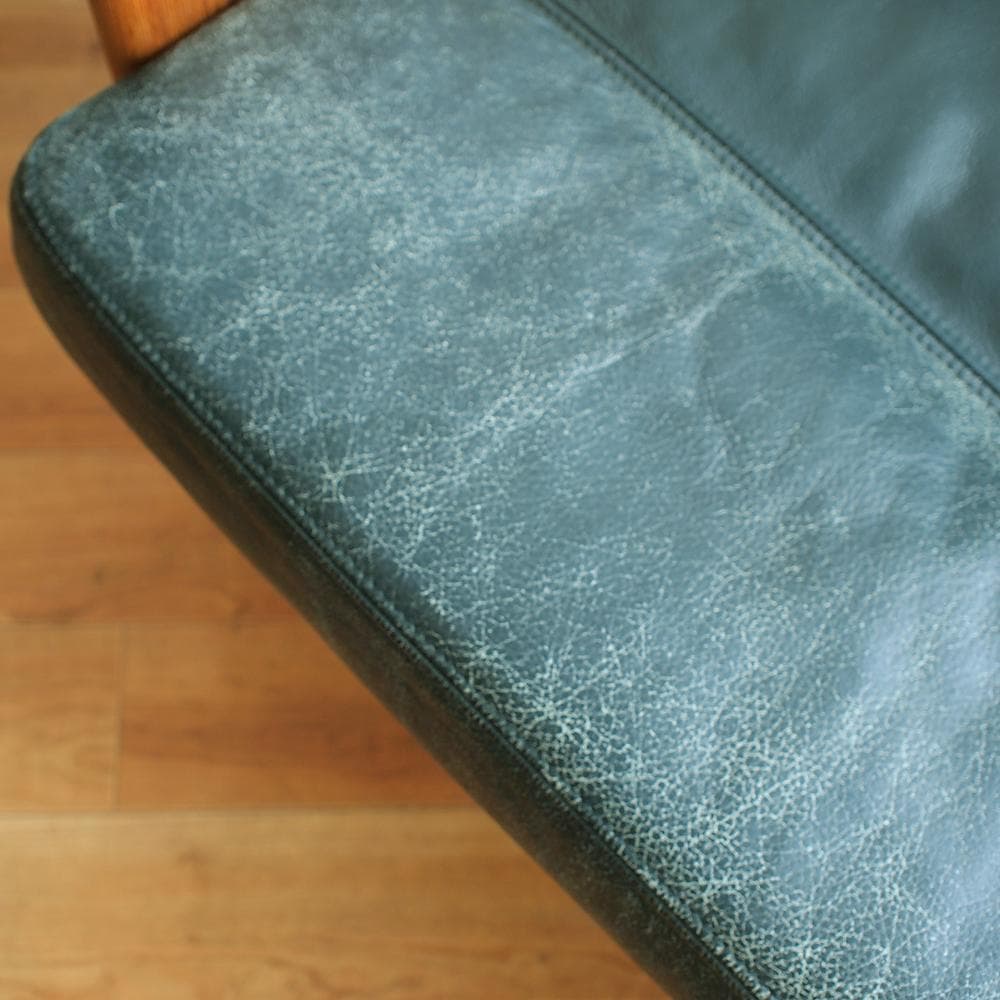 ビンテージ デンマーク製 P.J.Furniture チーク材 3人掛けソファ