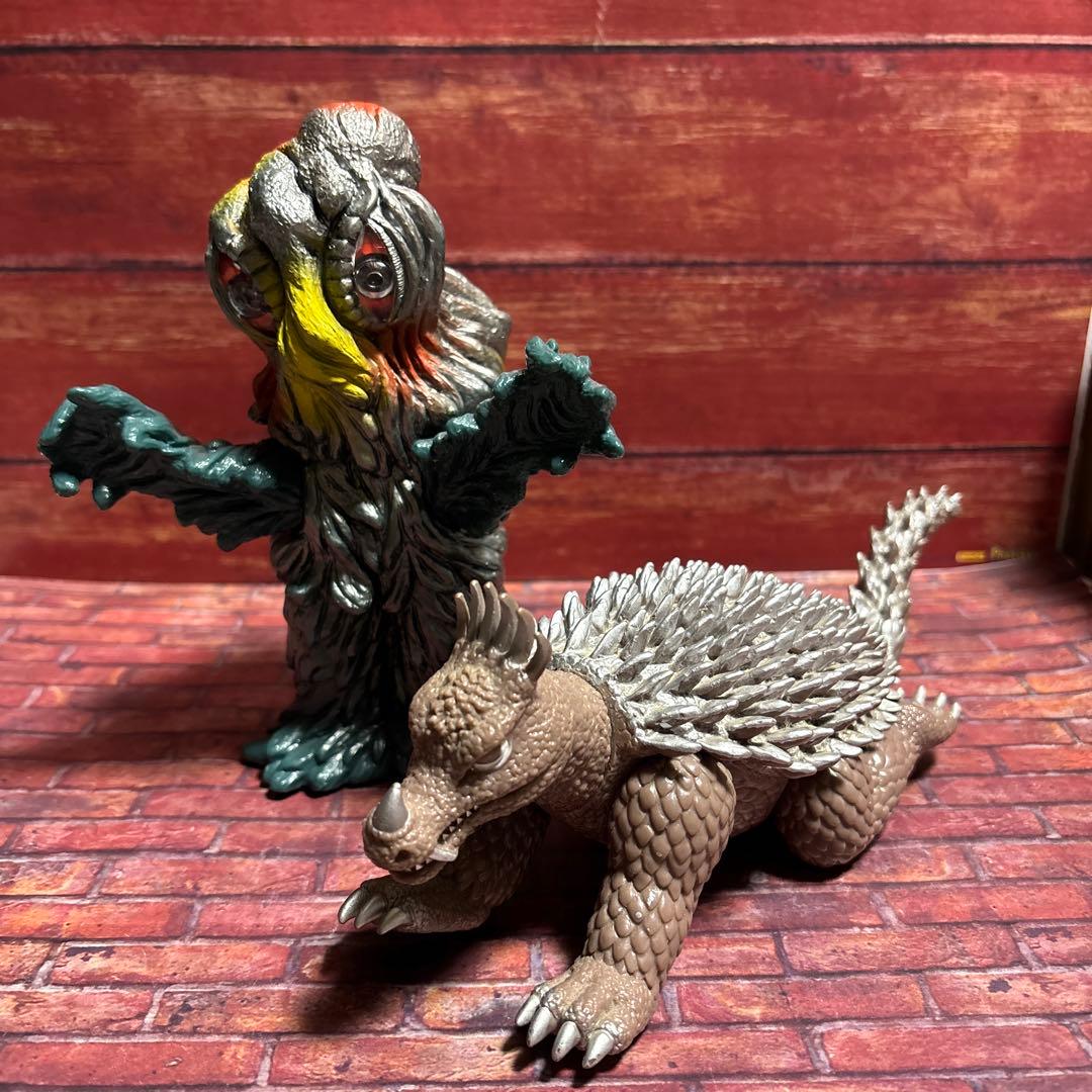 レア物】結集！歴代怪獣ボックス 特別版 特別仕様14体セット