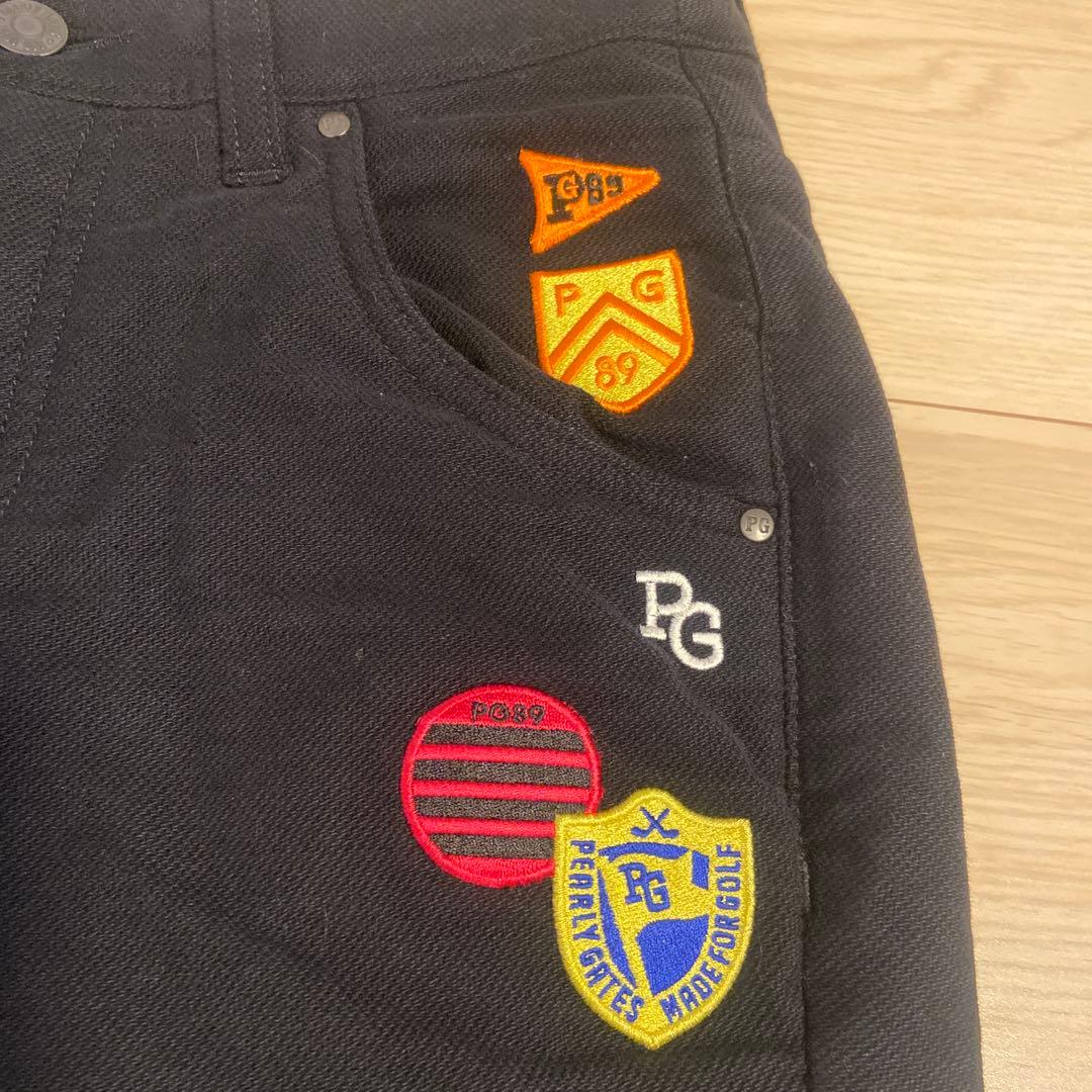 ほぼ新品】PG 刺繍パッチ付き黒スキニーパンツ