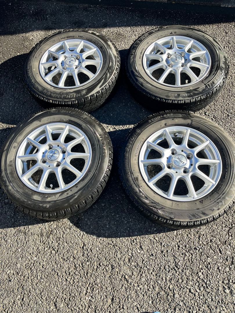安さに挑戦　軽自動車用スタッドレスタイヤ4本セット 送料無料 スタッドレスタイヤ 4本セット 185/85R16 105/103N 16インチ