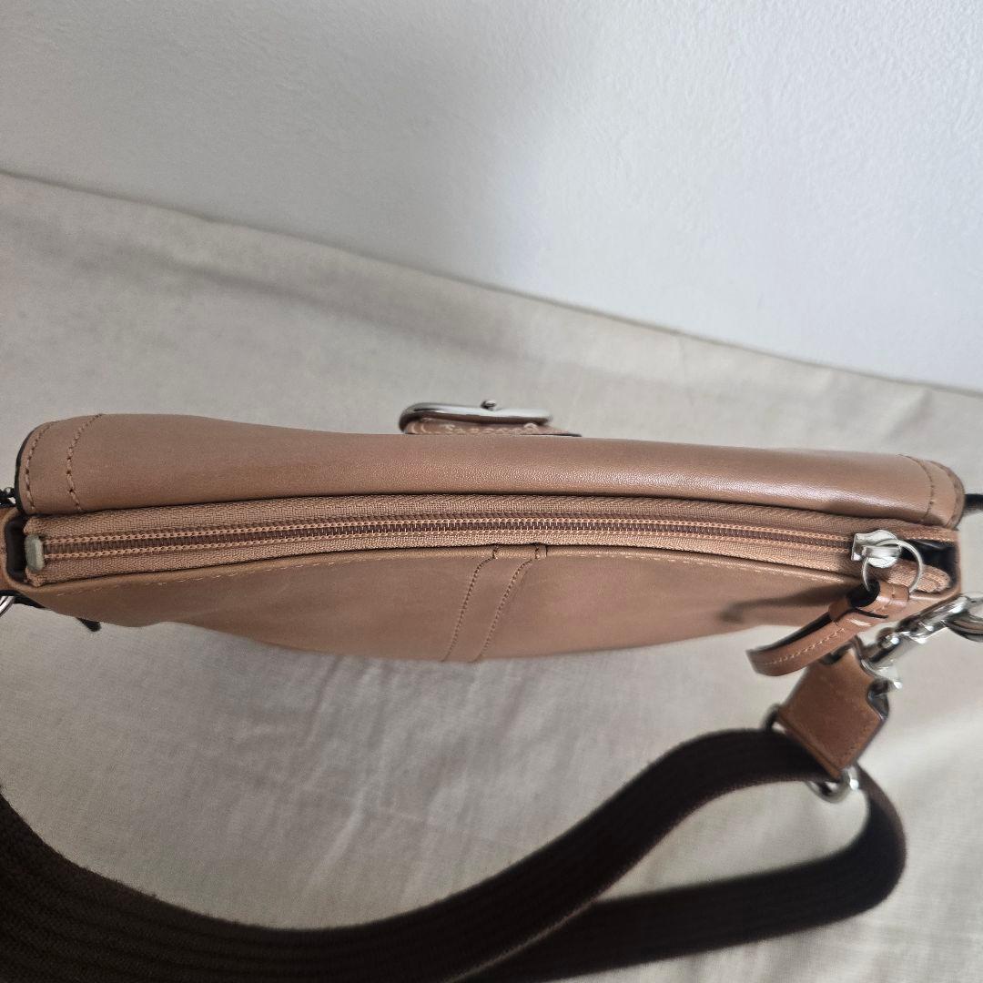 COACH ベージュレザーショルダーバッグ コーチソーホーショルダー