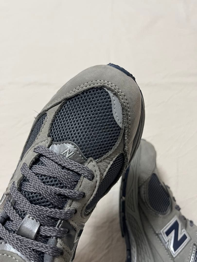 靴 new balance 2002RA 23.5cm