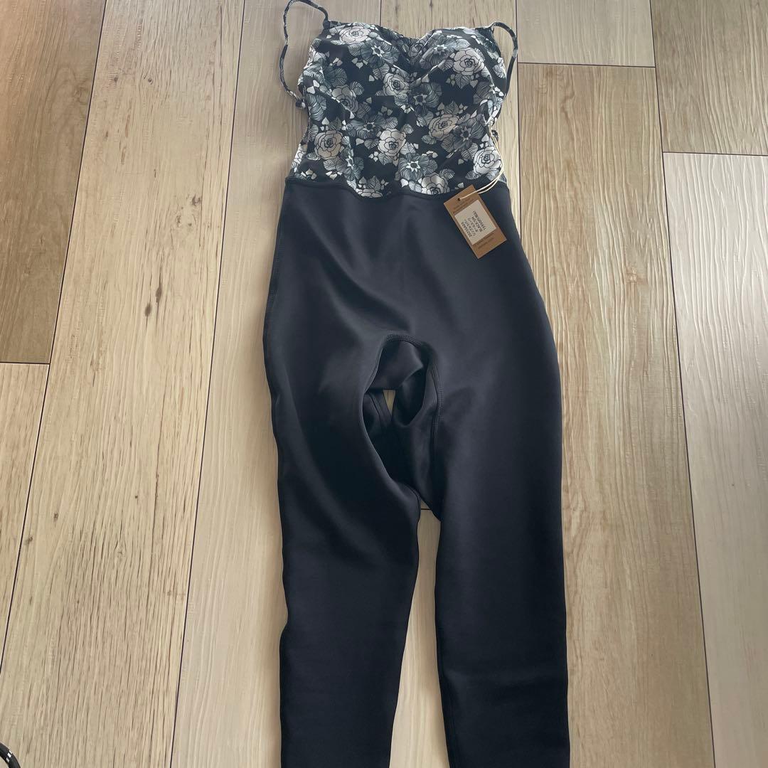 スエルフラワーオールスーツ FCS 25 Swell Flowers スウェルフラワーズ オールスーツ ラッシュ