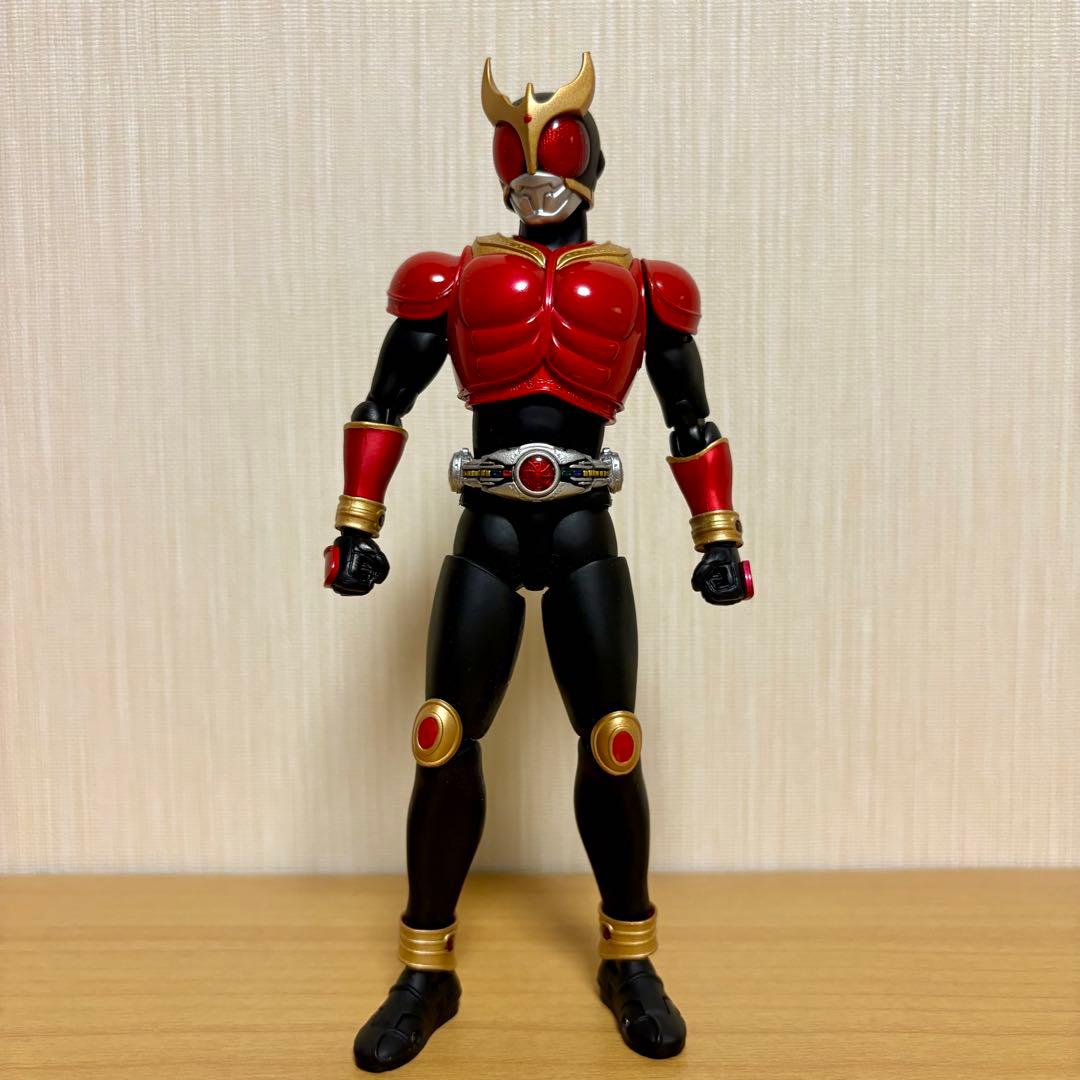 S.H.Figuarts(真骨彫製法)『仮面ライダークウガ マイティフォーム』