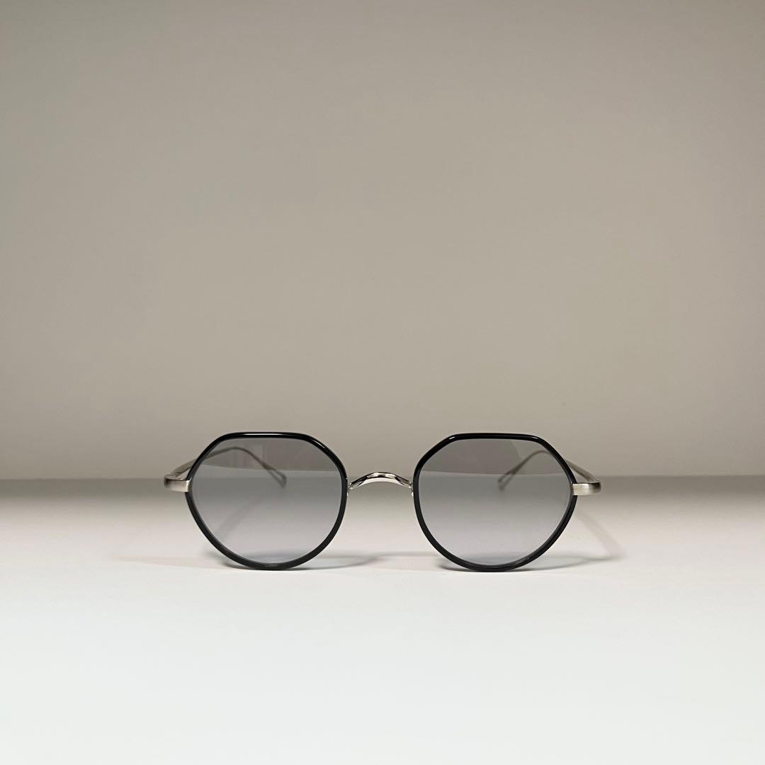 美品 NEW. ニュー LOUISE 一山 クラシック コンビフレーム ケース付