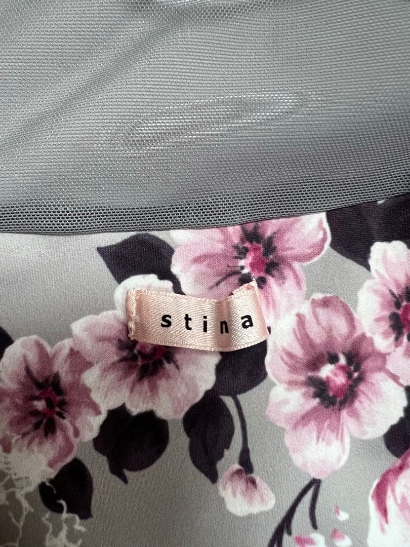 stina レオタード　美品　洗濯ネット付き