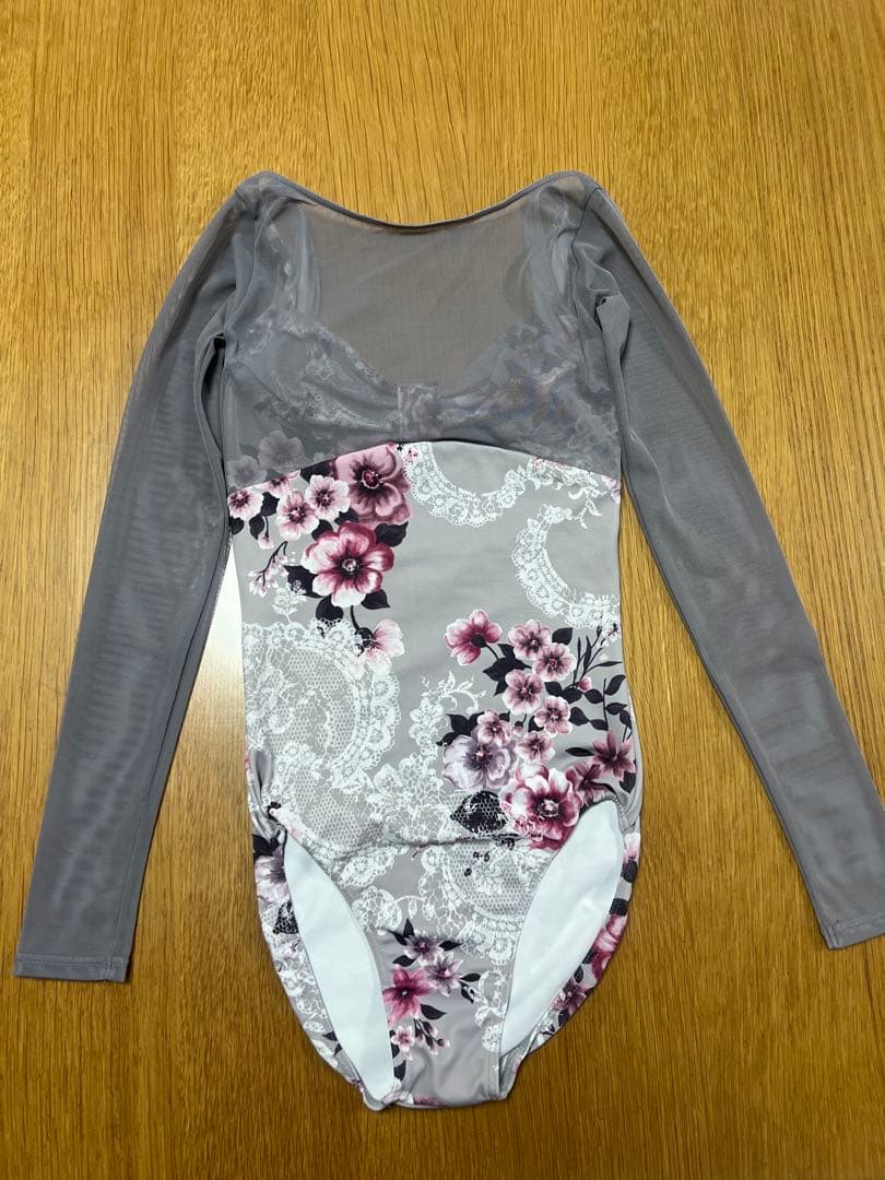 stina レオタード　美品　洗濯ネット付き