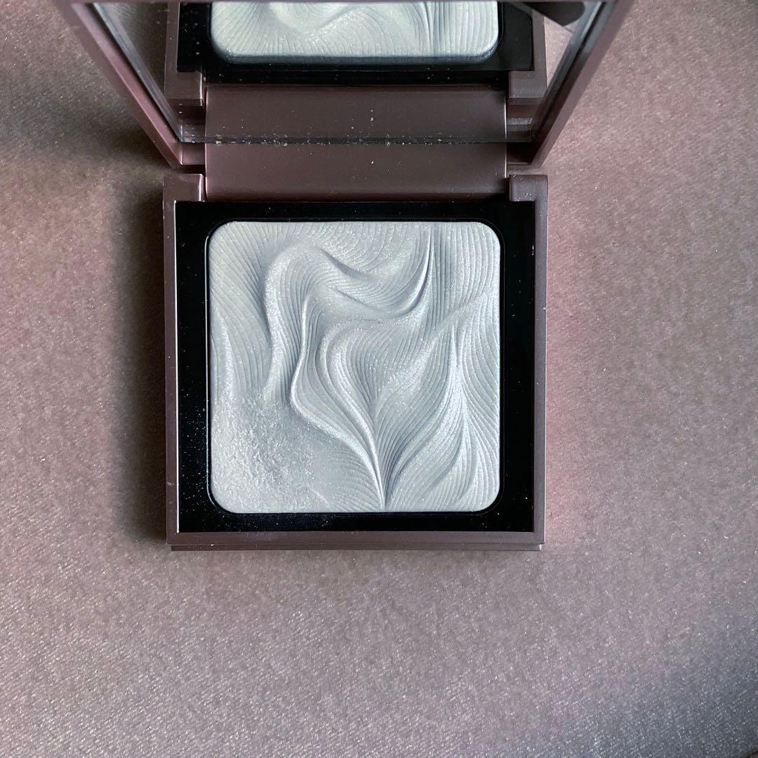 BOBBI BROWN ハイライティングパウダー L44 ペタルグロウ 限定品