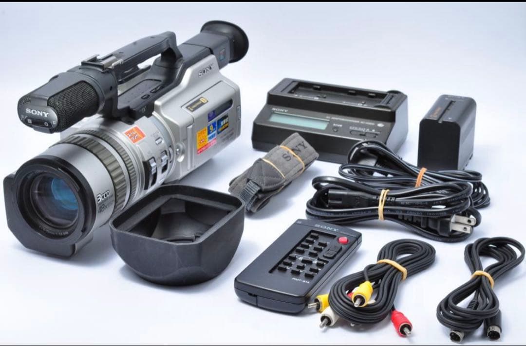 SONY ソニー DCR-VX2000 デジタルビデオカメラ #10102 Sony VX2000 Retro DV Camcorder - YouTube