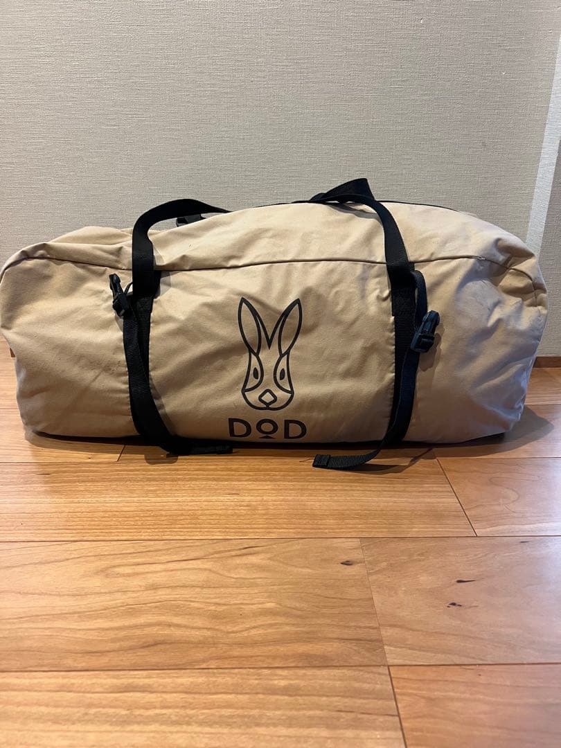 DOD RENKON TENT キャンプテント Amazon.co.jp: DOD(ディーオーディー) レンコンテント2M 中で焚き火が