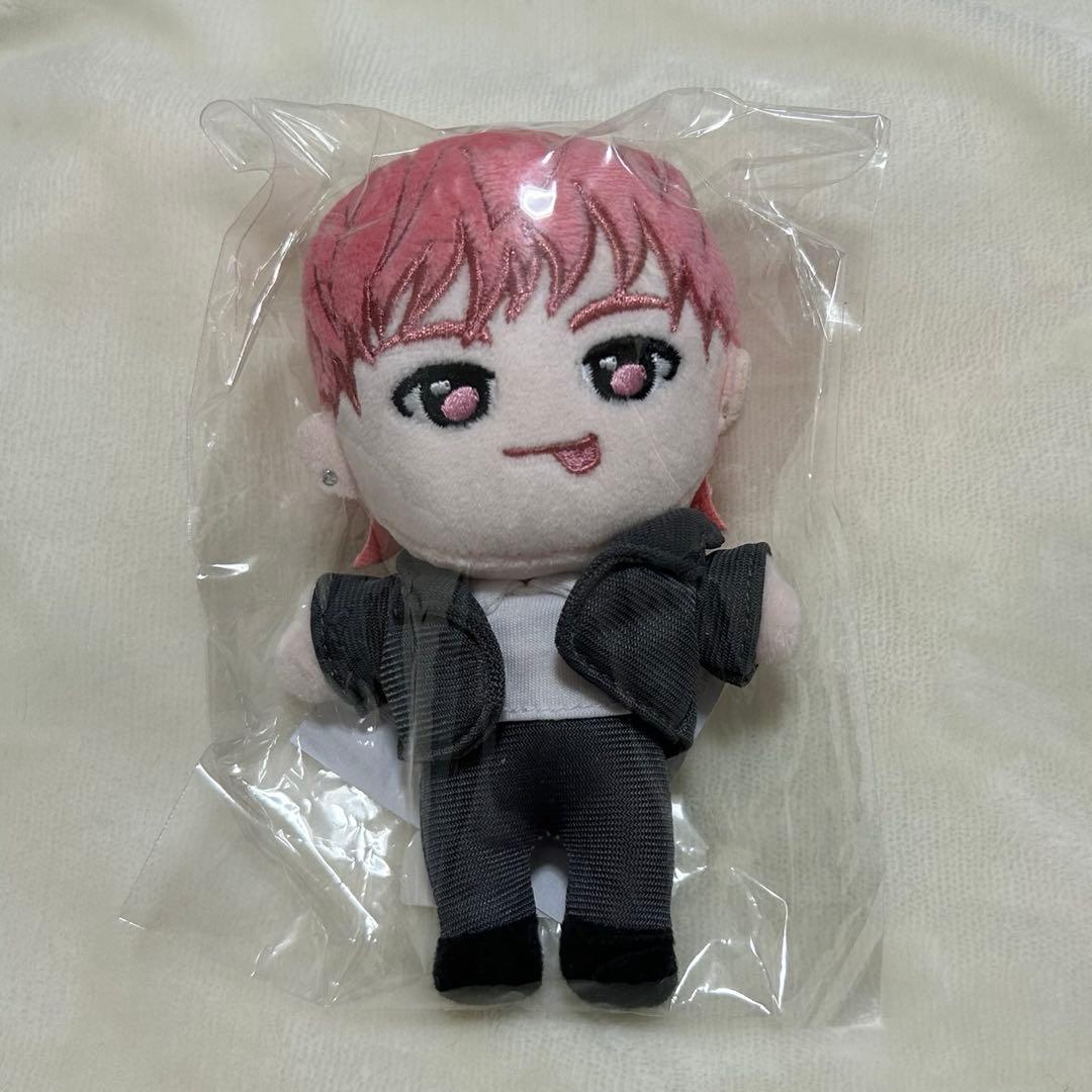 超特急 シューヤ Eve マスコット ぬいぐるみ 超特急 シューヤ マスコット ぬい ぬいぐるみ EVE - メルカリ