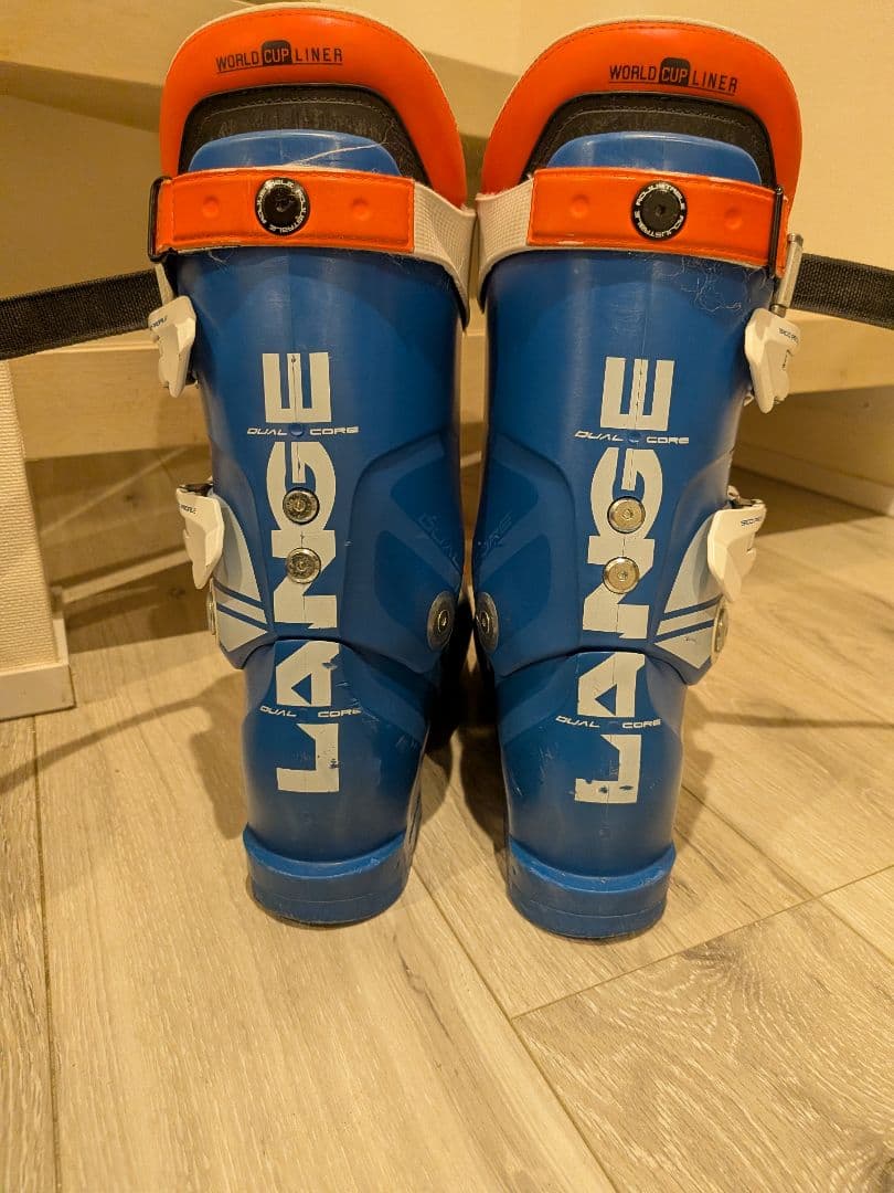 LANGE RS130 25.5cm （20/21モデル）スキー用ブーツ