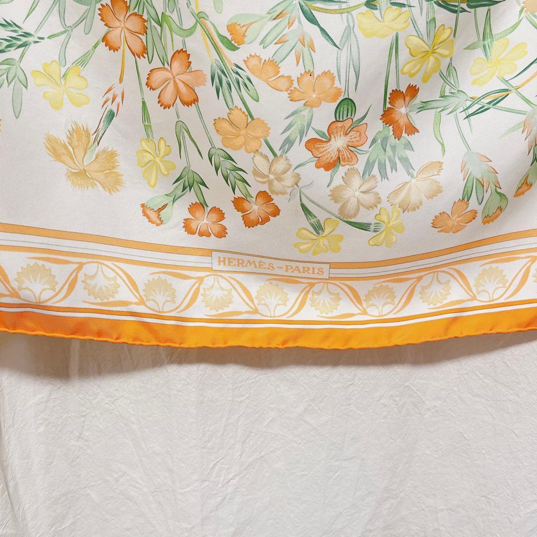 HERMES エルメスカレ90 野生のカーネーションなど